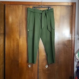 Cargo dress pants size 14 with pockets and a belt